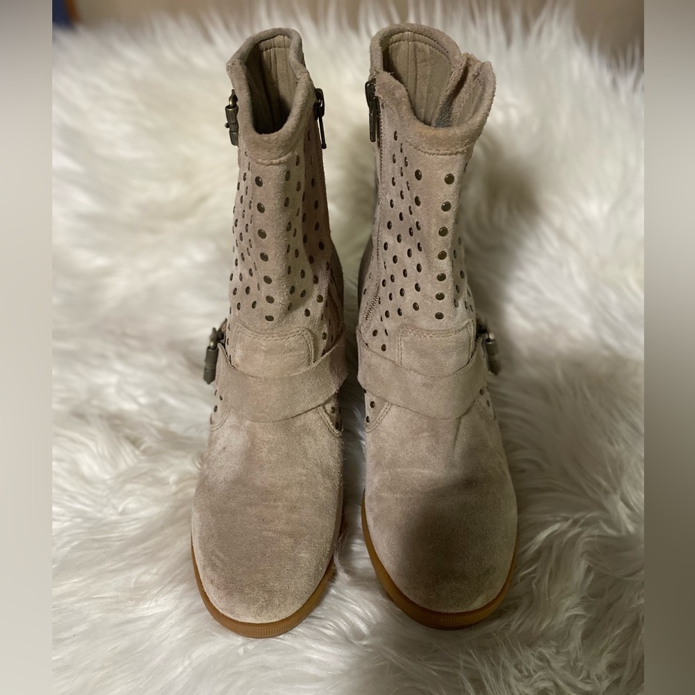 GUC Sorel Joan of Arctic Wedge II Studded Boots - US Size 8 - Picture 3 of 15